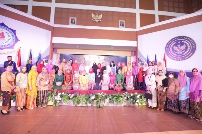 Poltekpar Makassar melalui UP DWP Poltekpar Makassar melaksanakan “Cooking Class” Kuliner Tradisional Makassar dalam Rangka HUT DWP ke-23 dan Hari Ibu ke-94