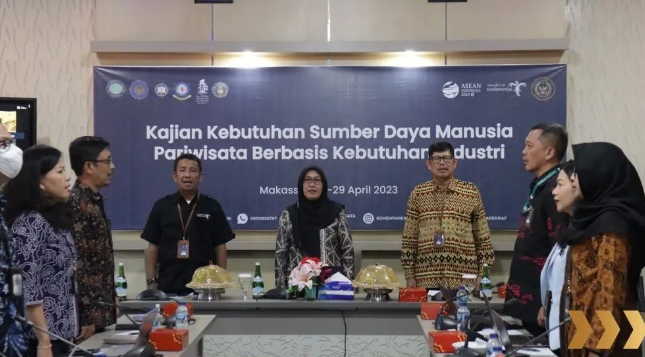 Politeknik Pariwisata Makassar melaksanakan Kajian Kebutuhan Sumber Daya Manusia Pariwisata Berbasis Kebutuhan Industri