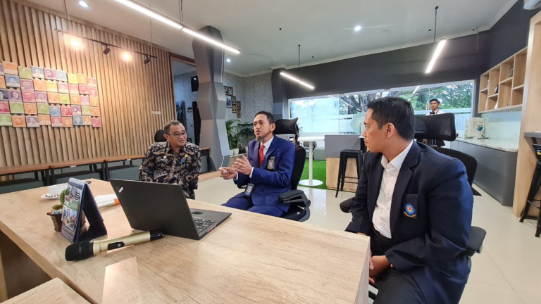 Screenshot 2025-06-15 at 20-26-02 (38) WhatsApp