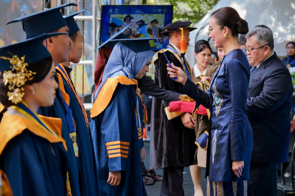 Poltekpar Makassar Luluskan 565 Wisudawan Siap Majukan Pariwisata Indonesia